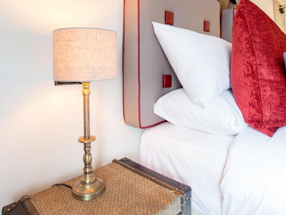The Cornish Arms Hotel Tavistock  Room photo